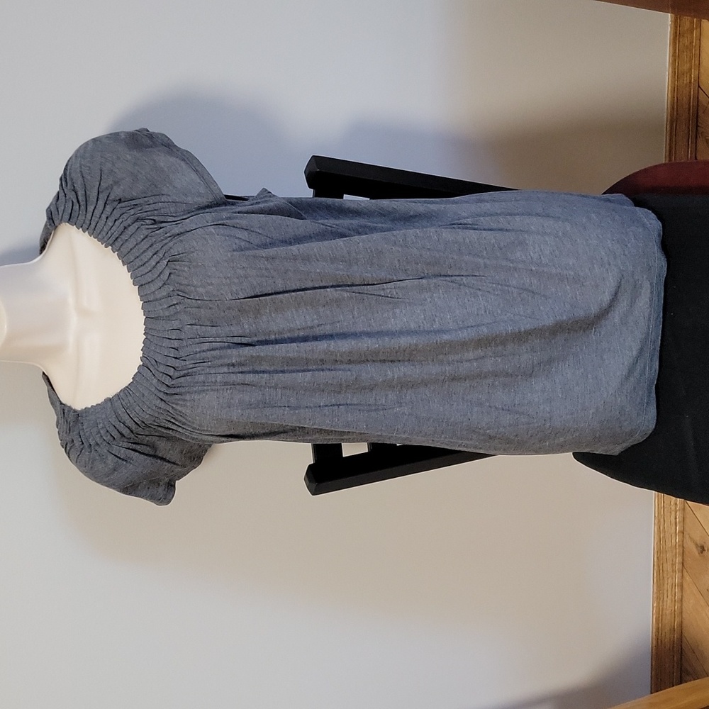 Moda International Grey Top sz Medium